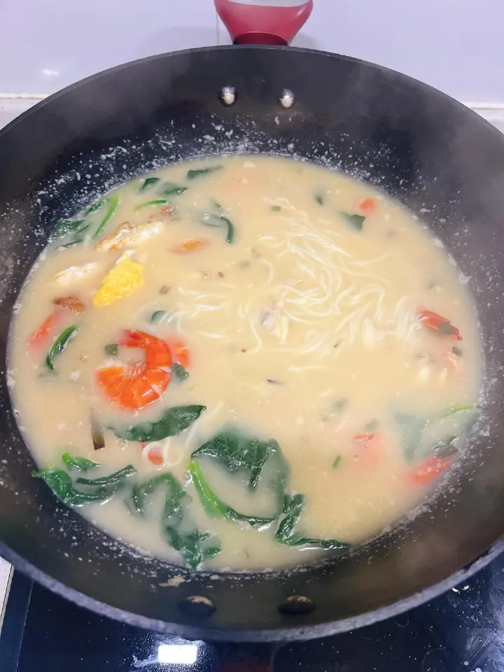鲍鱼海鲜面 第 4 步
