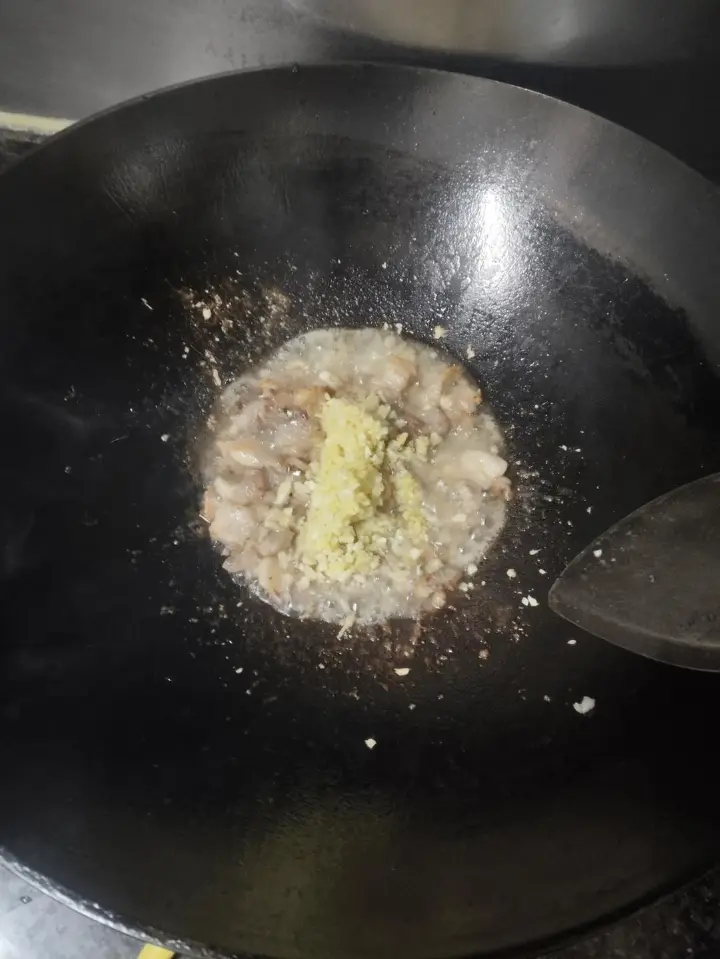 咸鱼茄子煲 第 13 步