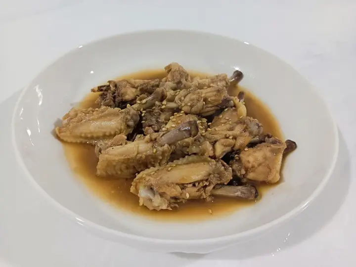 白玉菇炒鸡蛋 第 7 步