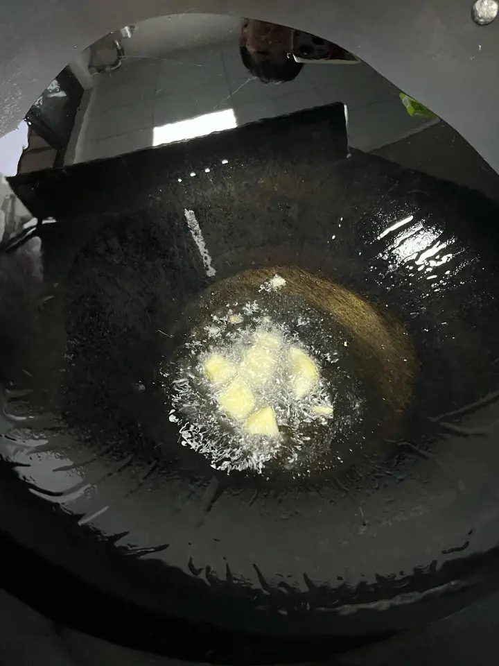 肉末炒毛豆 第 2 步