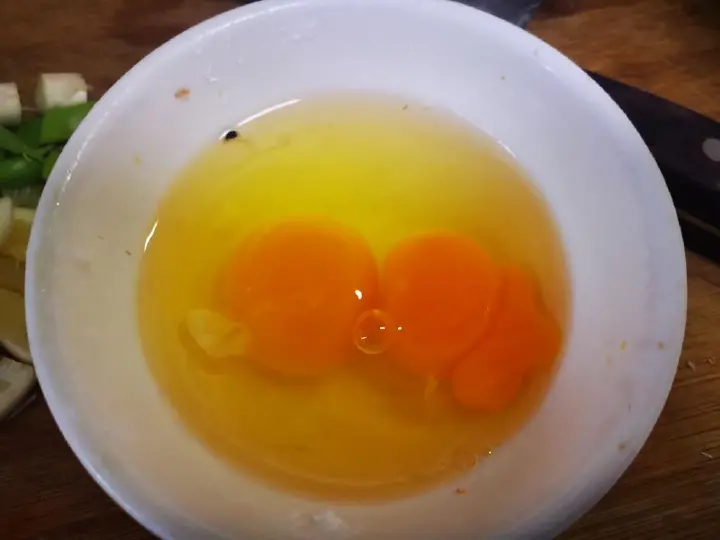 苦瓜炒蛋 第 3 步