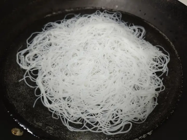 蒜蓉粉丝扇贝 第 7 步