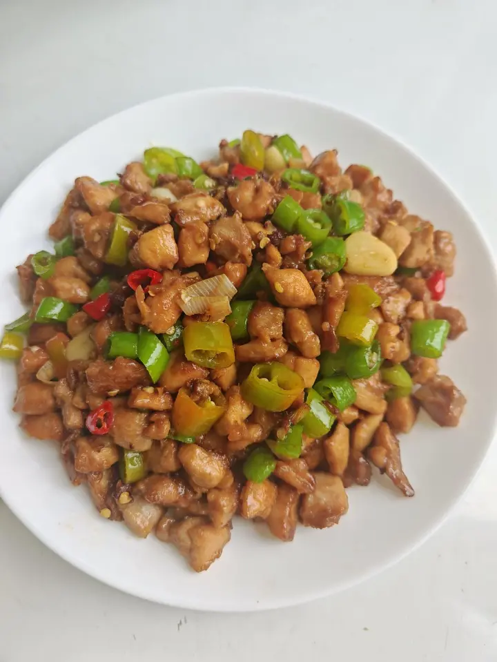双椒鸡丁 第 1 步