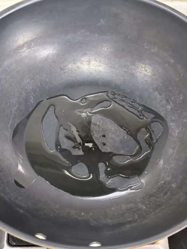 蒜蓉海鲜粉丝煲 第 6 步