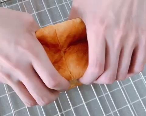 一次发酵牛奶吐司 第 19 步
