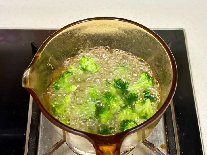 鸡腿肉杂粮饭 第 4 步