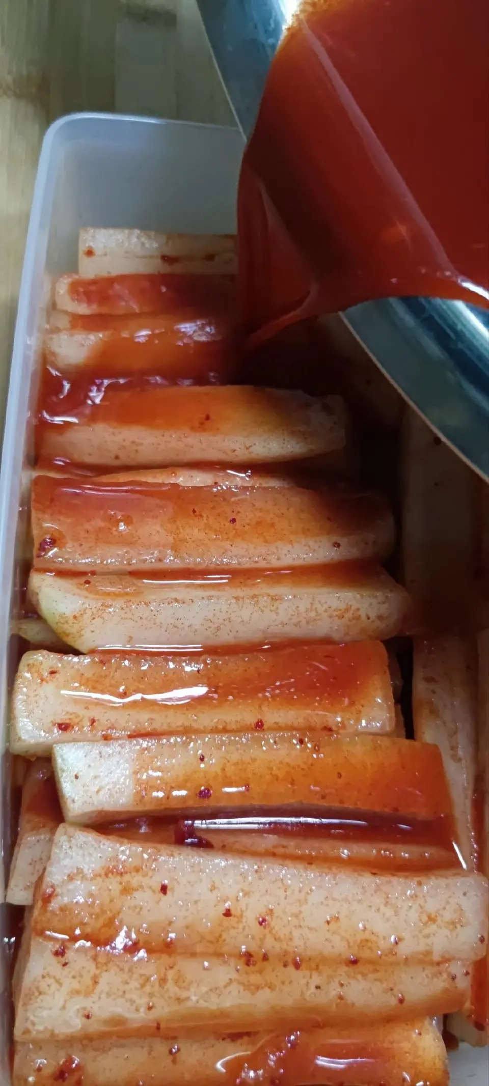 昆明风味腌萝卜条成品图