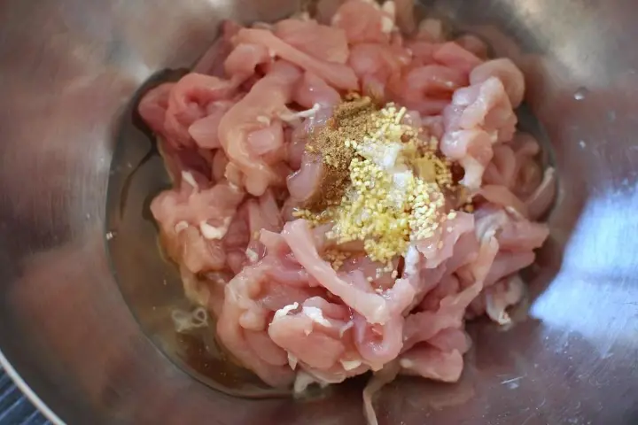 京酱肉丝卷 第 2 步