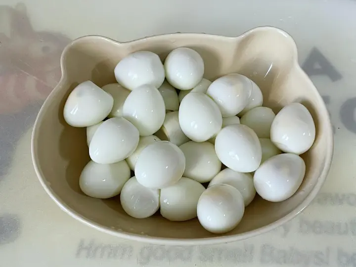 糖醋金线鹌鹑蛋 第 3 步
