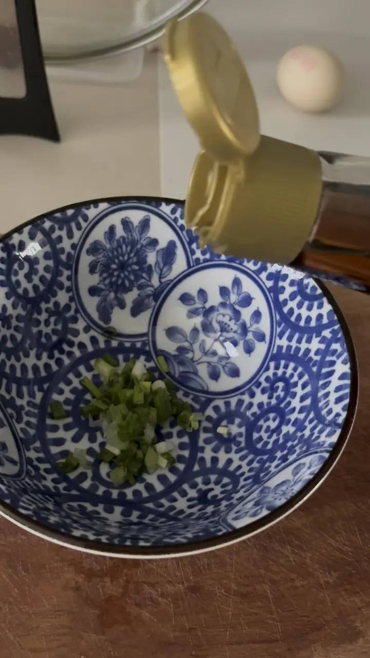 葱香汤面 第 1 步