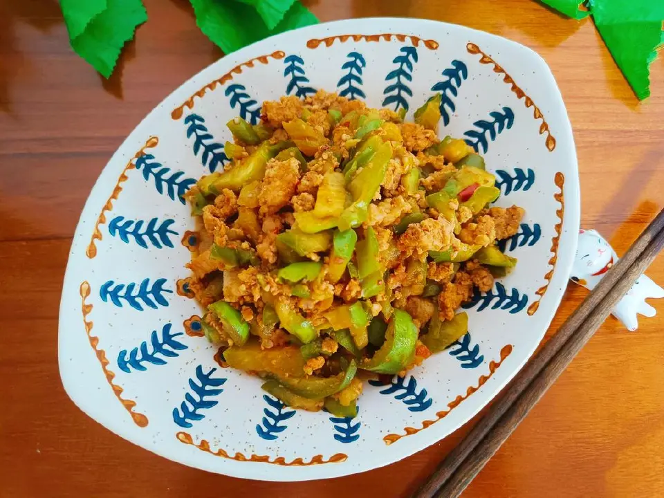 鱼香茄子成品图