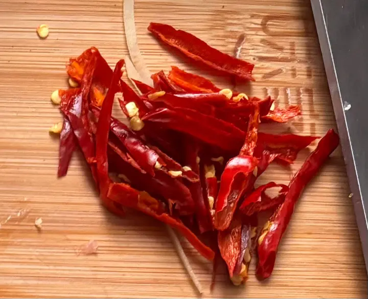 香辣肉丝 第 2 步