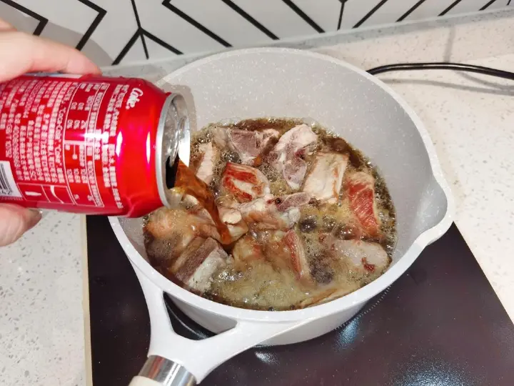 可乐排骨 第 2 步