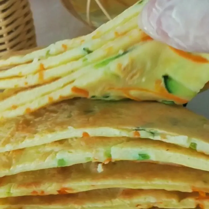 蔬菜鸡蛋早餐饼 第 3 步