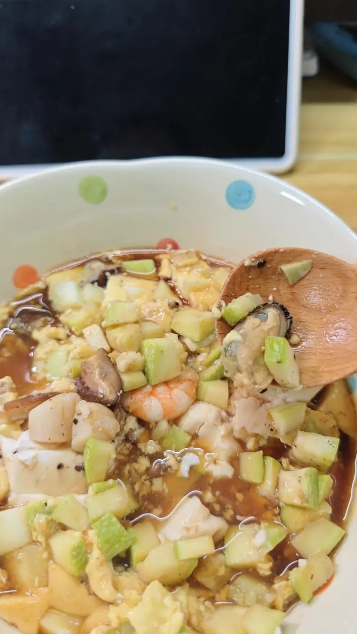 香菇海鲜豆腐蒸蛋 第 5 步