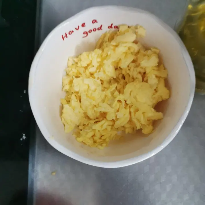 西红柿鸡蛋面 第 5 步
