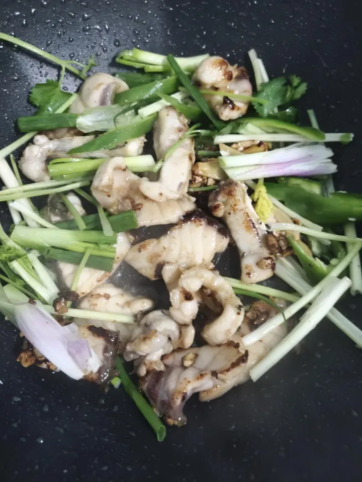 沙姜爆炒脆肉鲩 第 6 步