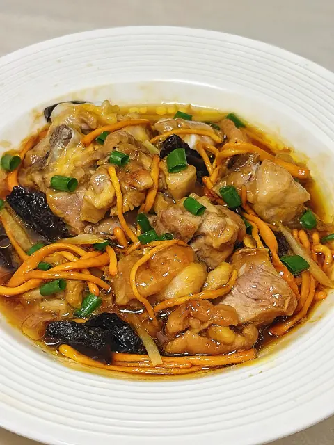 虫草花蒸鸡腿肉