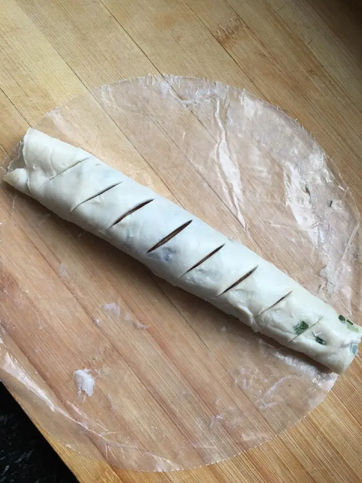 手抓饼豆沙卷 第 7 步