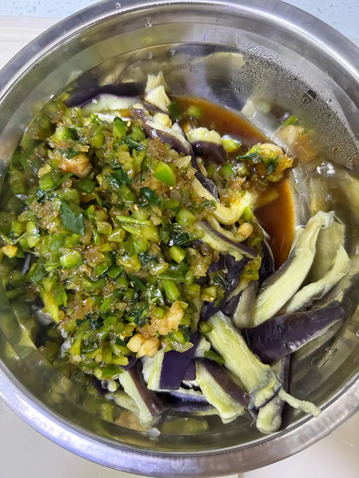 蒜泥凉拌茄子 第 9 步
