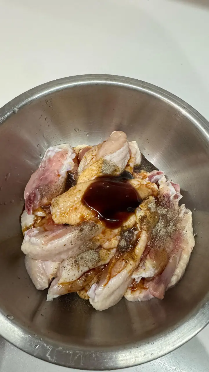 干锅土豆鸡翅虾 第 2 步