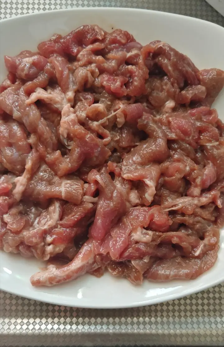 微波炉快手牛肉 第 1 步