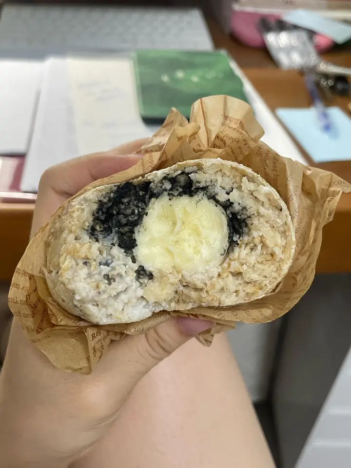 香蕉燕麦球 第 4 步
