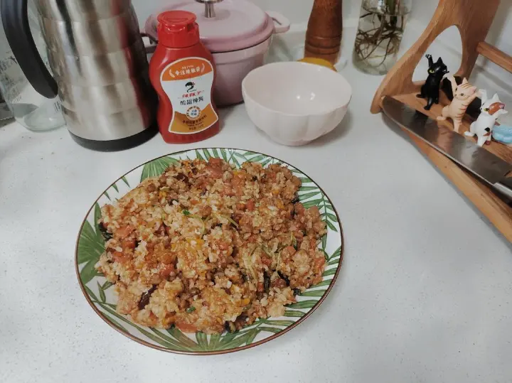 皮蛋瘦肉锅巴炒饭 第 11 步