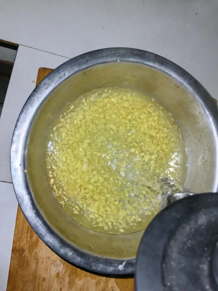 凉拌脆爽藕片 第 2 步
