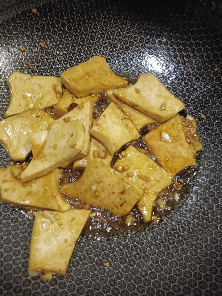 荆芥炒豆腐 第 7 步