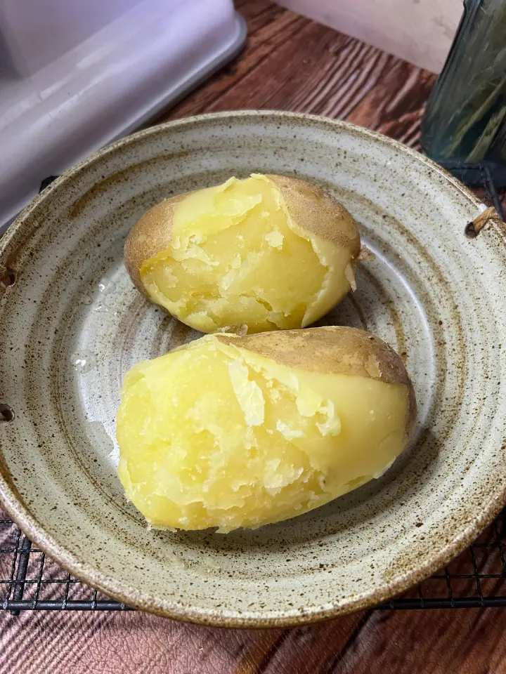 火山造型沙拉土豆泥 第 3 步