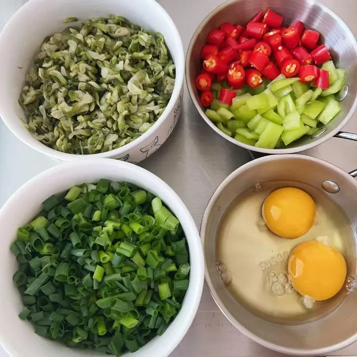 春炒地皮菜 第 2 步