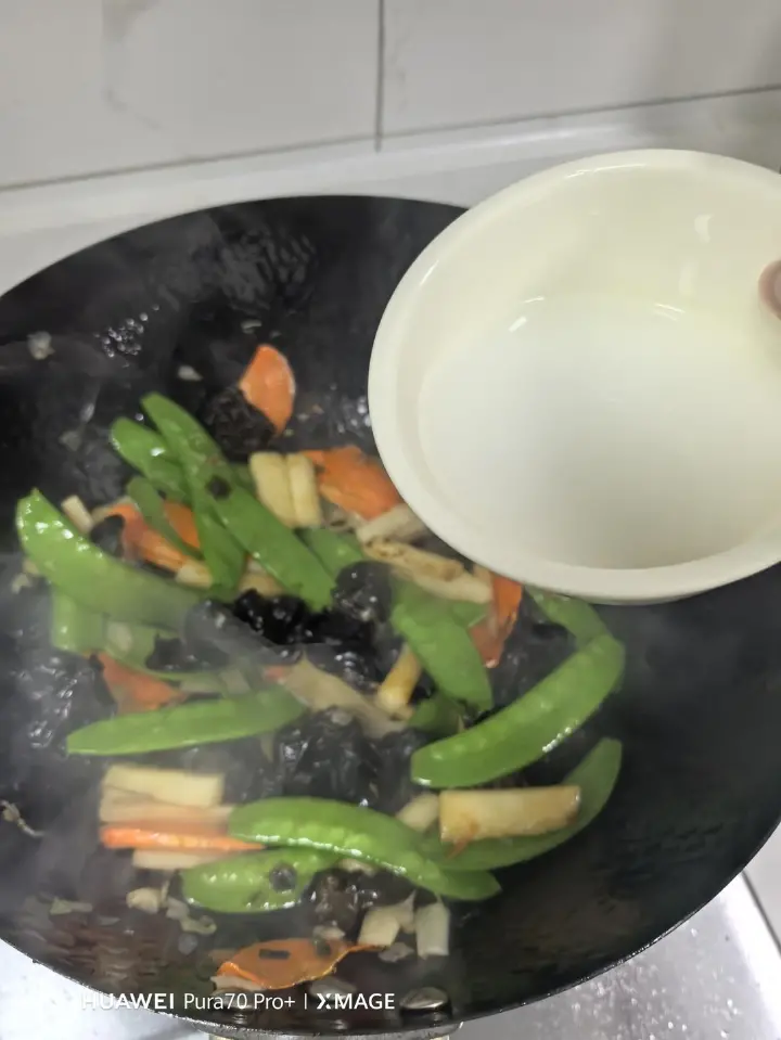 荷塘小炒 第 6 步