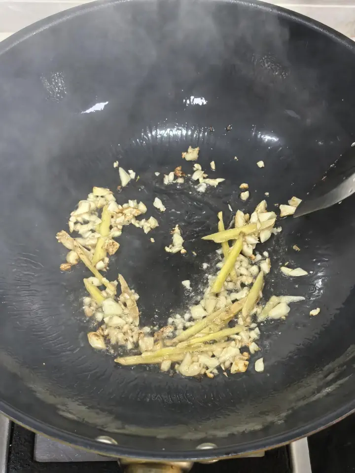 蒜蓉海鲜粉丝煲 第 16 步