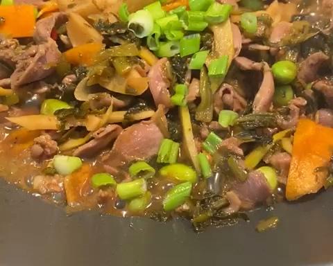 雪菜毛豆炒鸡杂 第 13 步