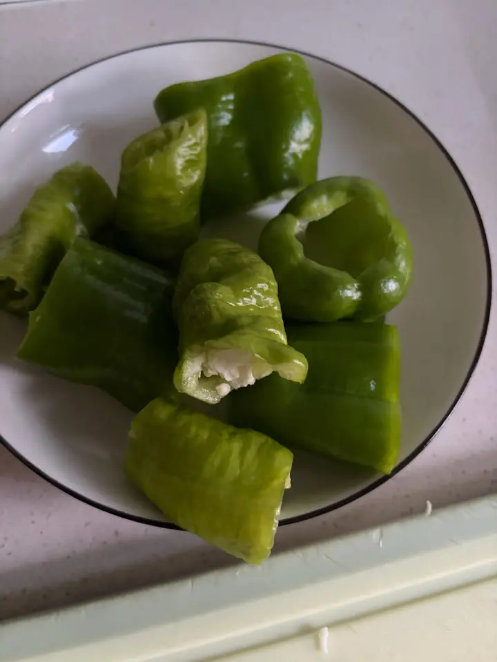 尖椒酿肉 第 1 步