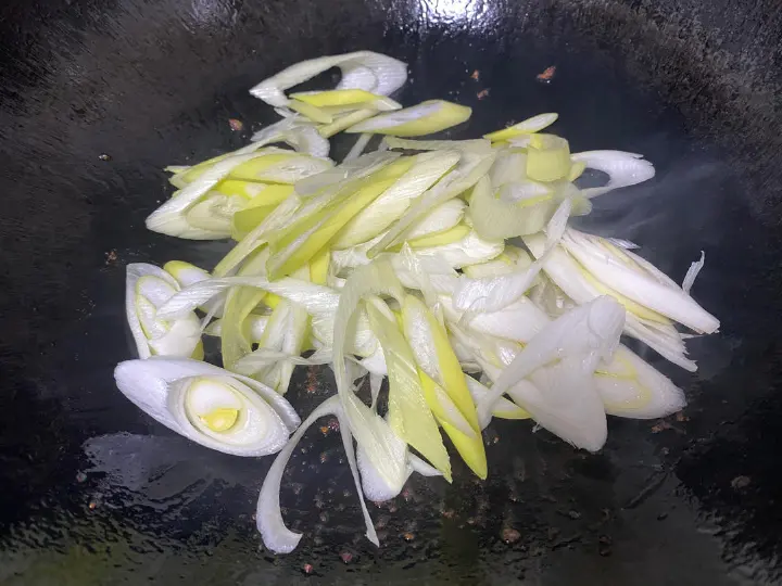 大葱爆牛肉 第 4 步