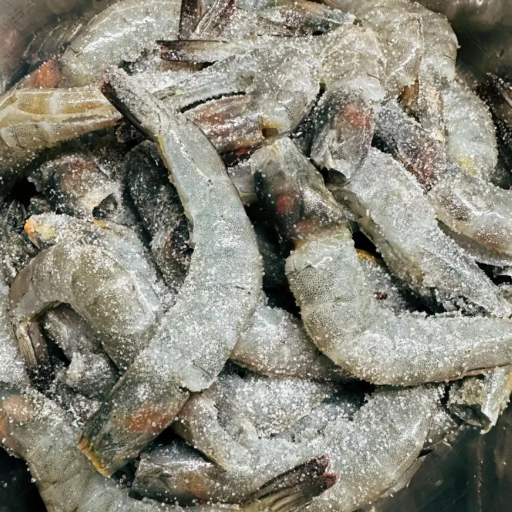 避风塘炒虾 第 4 步