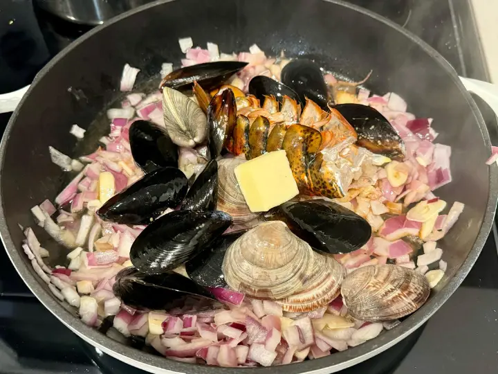 黄油海鲜烩饭 第 5 步