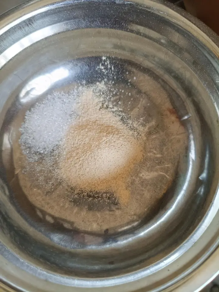 手撕盐焗鸡 第 3 步
