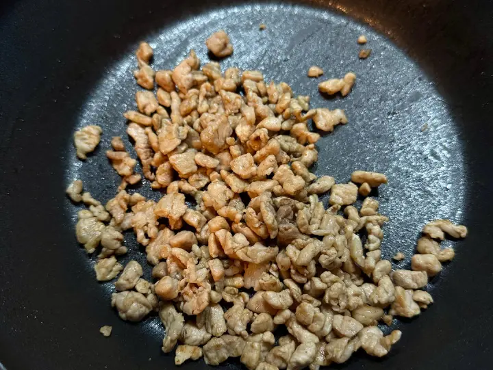 树番茄喃咪 第 2 步