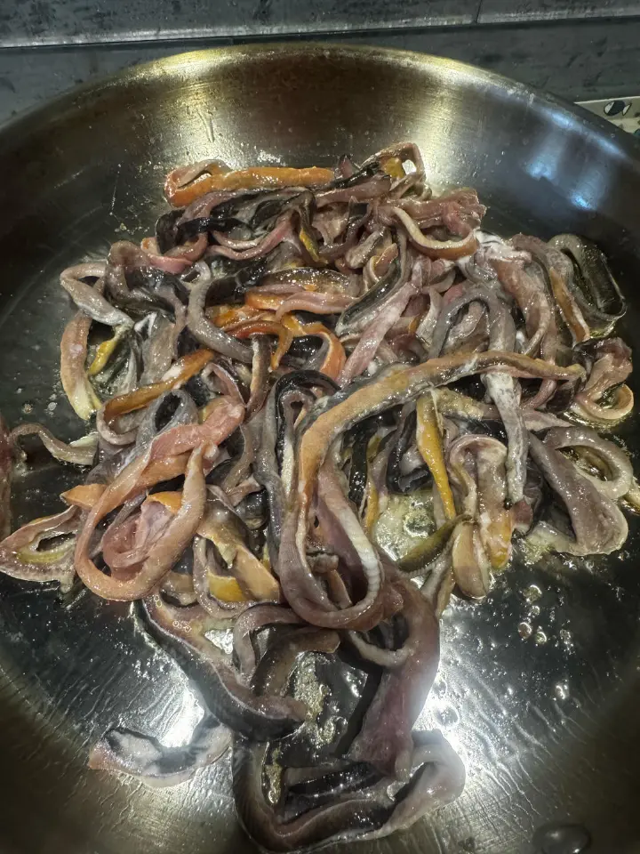 响油鳝糊 第 1 步