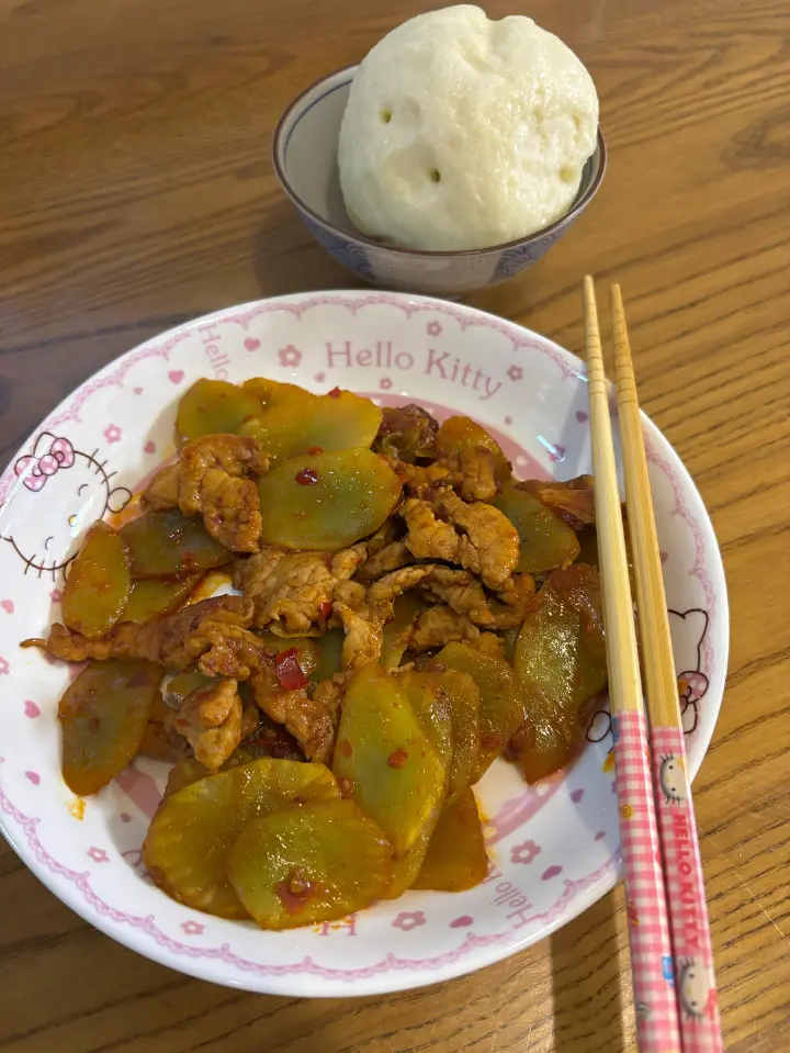 青笋炒肉 第 6 步