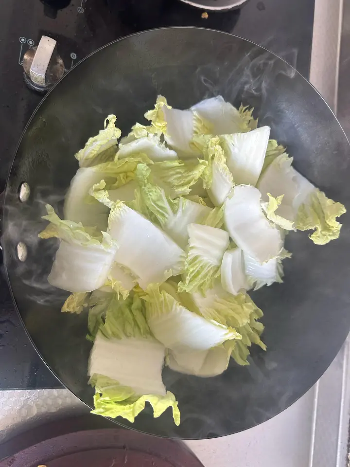 猪肉白菜炖粉条 第 11 步