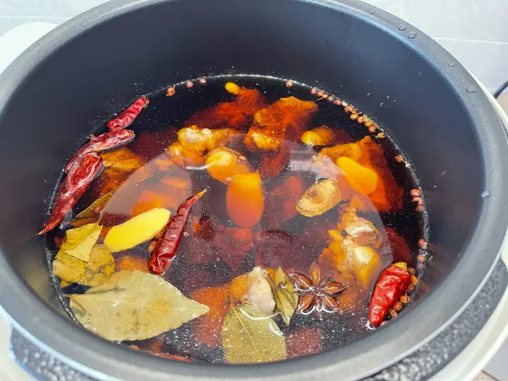 牛肋骨炖白萝卜 第 8 步