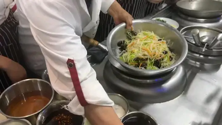凉拌什锦菜 第 2 步