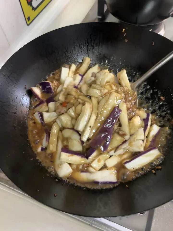 咸鱼茄子煲 第 11 步