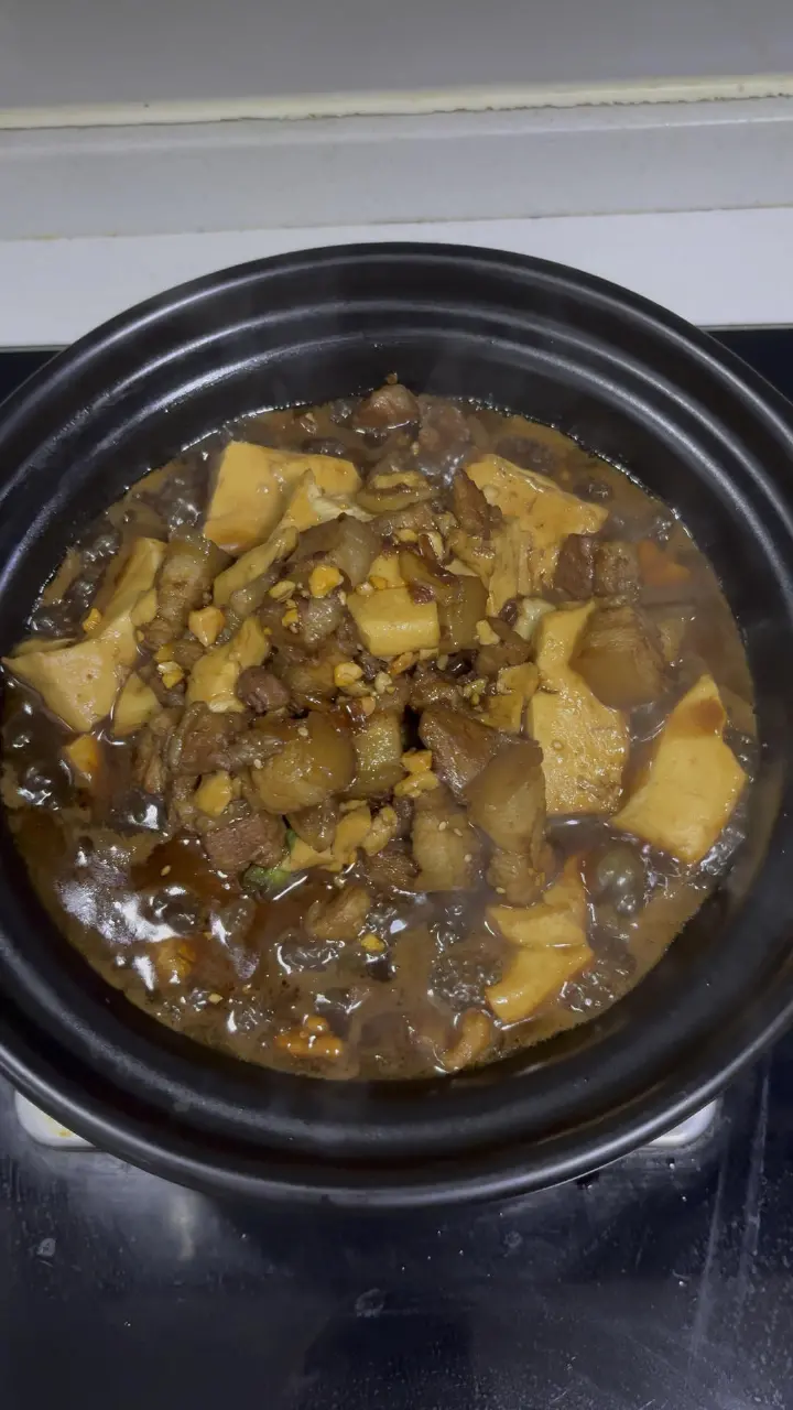 豆腐烧肉煲 第 10 步