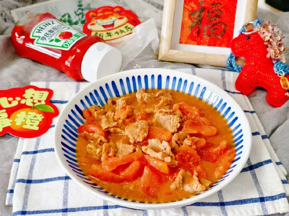 番茄烧牛肉成品图