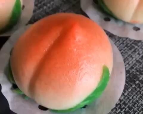 手工祝寿寿桃馒头 第 10 步
